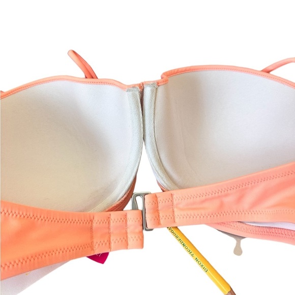 🍁 BUNDLE ONLY - 5/$15 - VS Convertible Coral Halter/Strapless Bikini Top, 36D - Picture 4 of 5